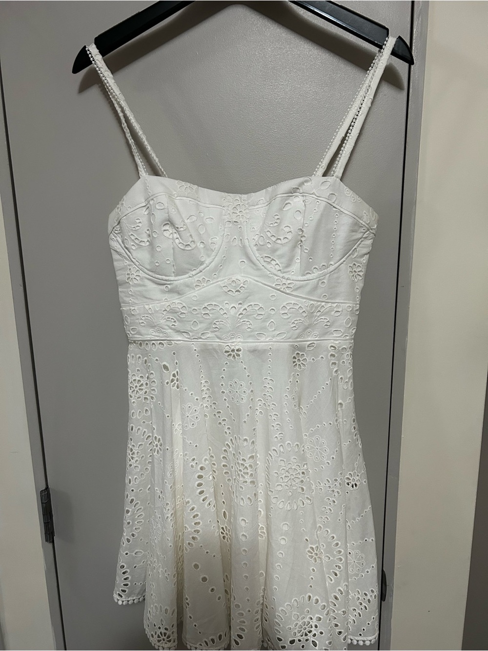 ZARA White Embroidered Eyelet Corset Bustier Mini Dress Smocked Back Medium M⁠